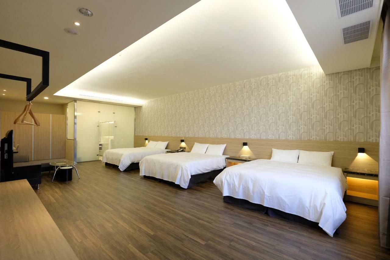 Yu Chun Hotel Taichung Luaran gambar